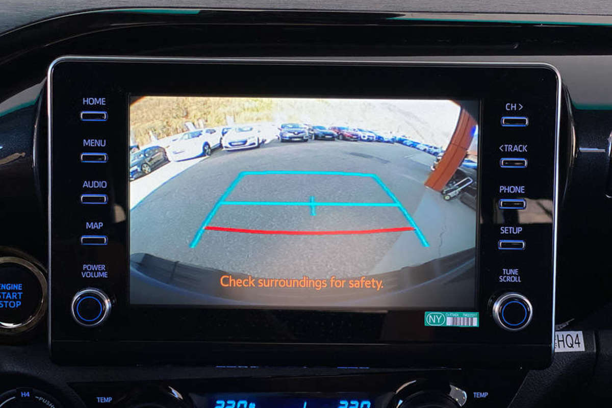 Toyota Hilux - X-TRA D-4D 204 BVA INVINC