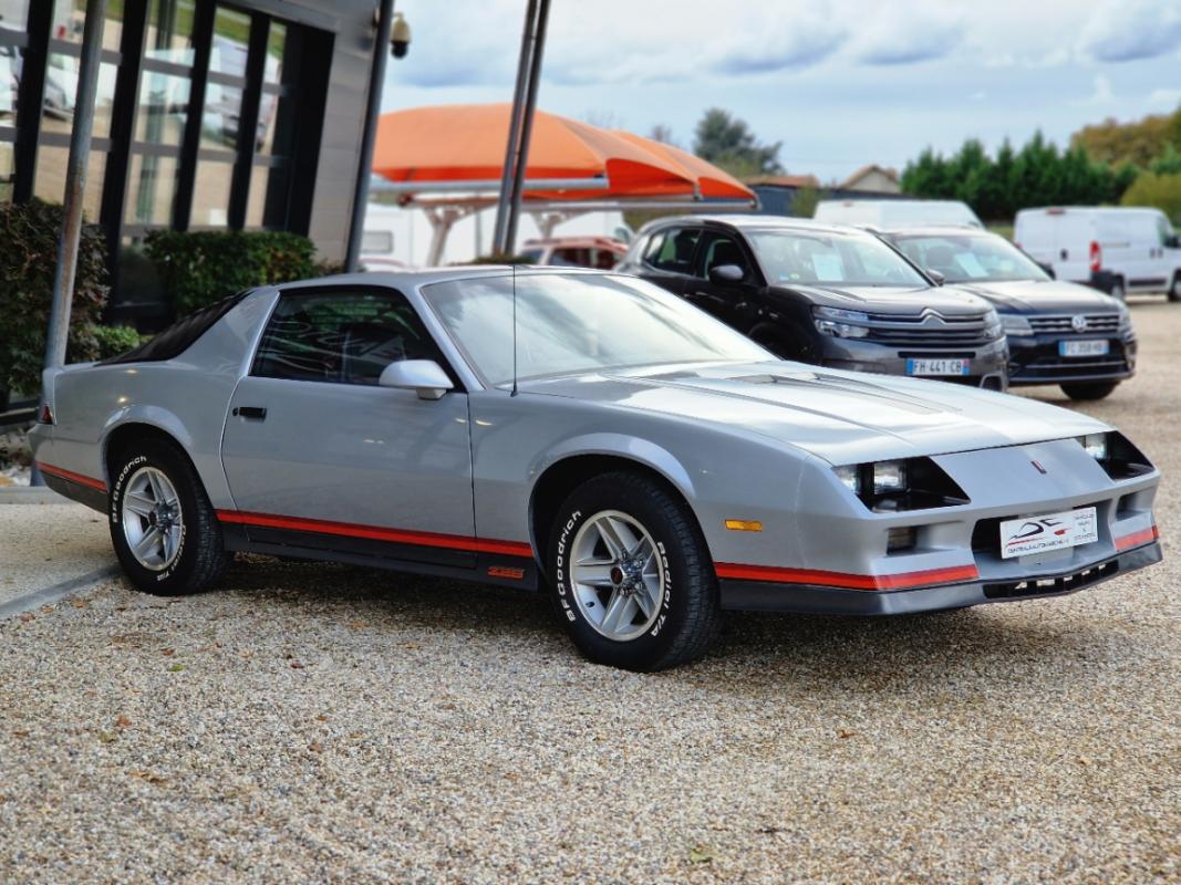 Chevrolet Camaro - Z28 5.0L V8