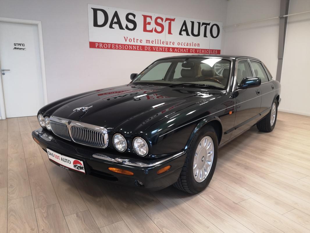 Jaguar XJ - XJ8 4.0 294 CH V8 SOVEREIGN