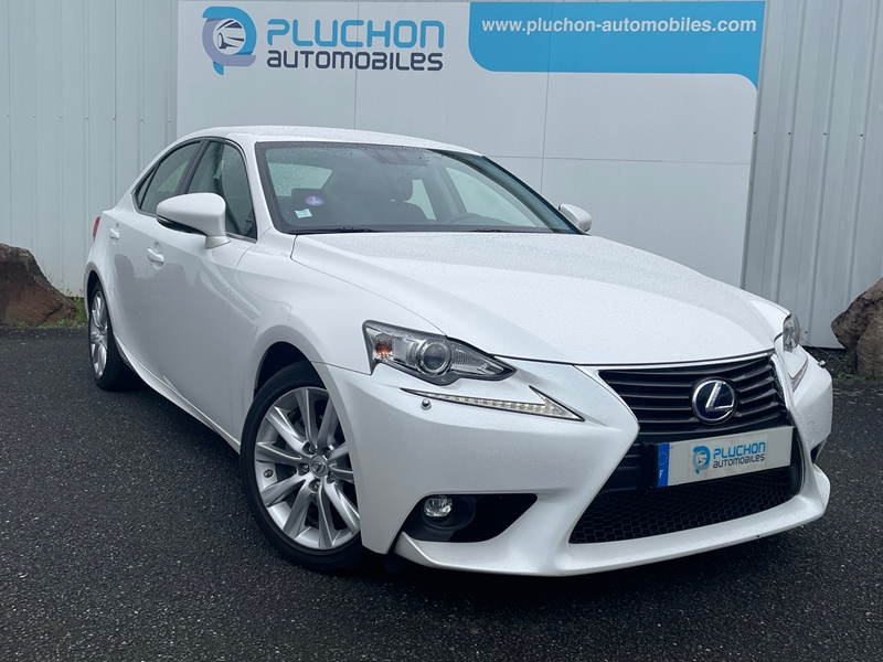 Lexus IS 300h Business Line