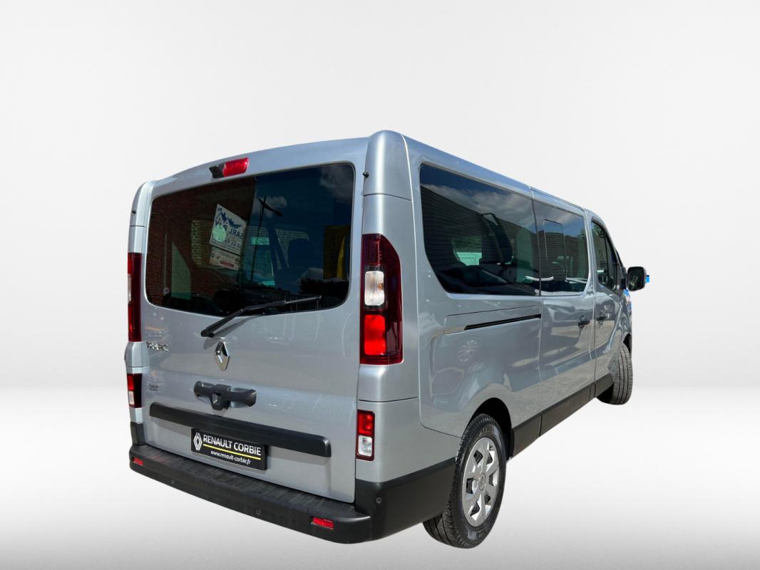 Renault Trafic - III DCI 150 BOITE AUTO 9 PLACES