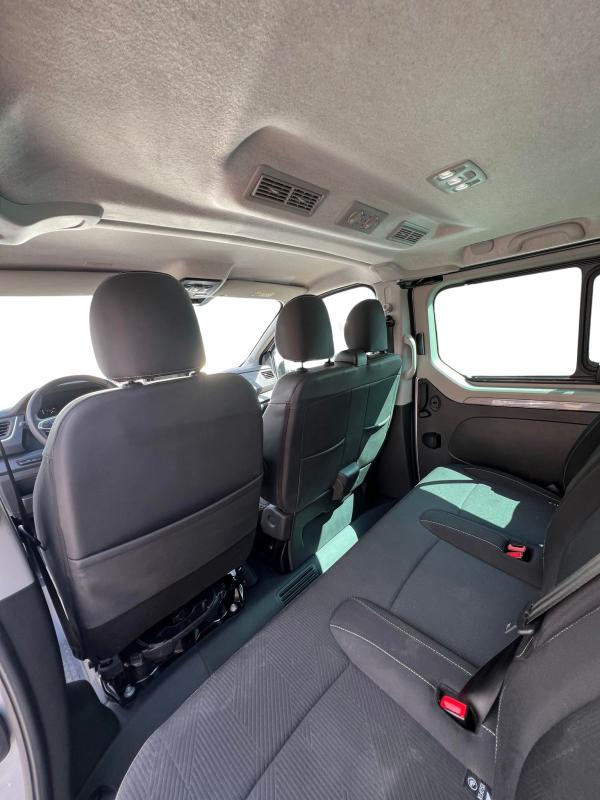 Renault Trafic - III DCI 150 BOITE AUTO 9 PLACES