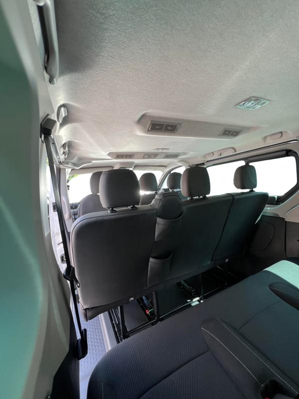Renault Trafic - III DCI 150 BOITE AUTO 9 PLACES